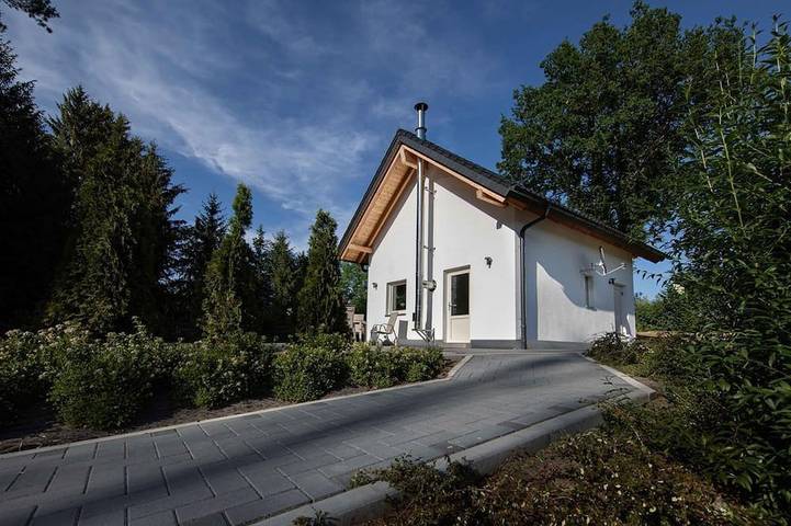 Ferienhaus für 4 Personen, mit Terrasse in Oelsnitz