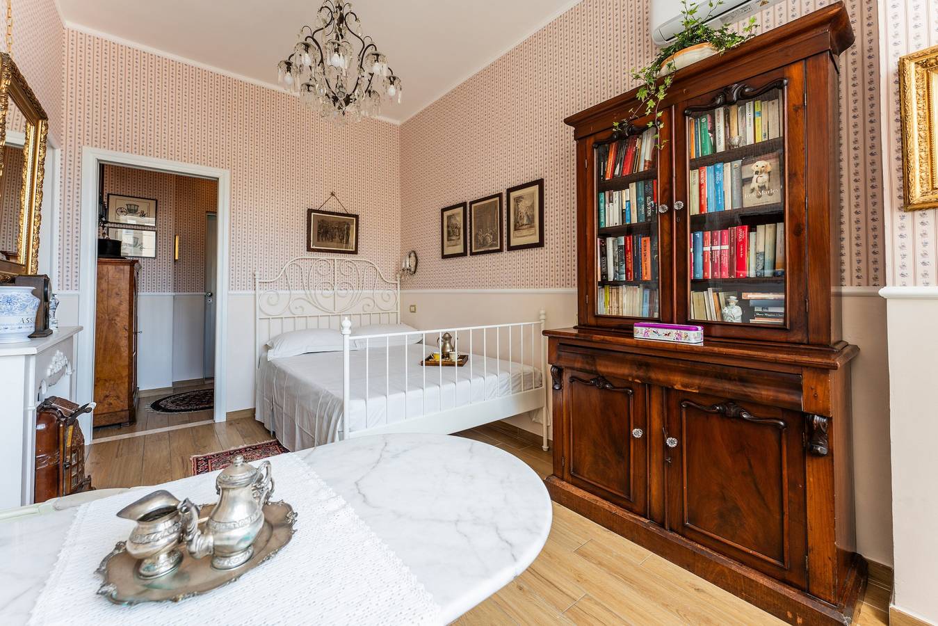Estúdio inteiro, Apartamento 'Dependance '800 - Monolocale' com Wi-Fi e ar condicionado in Sant'Alenixedda, Cagliari