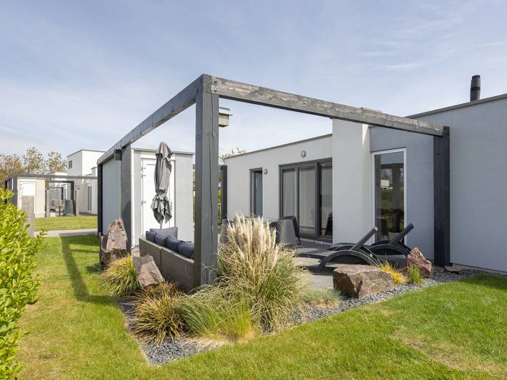 Bungalow für 4 Personen, mit Terrasse und Garten sowie Pool in Nordholland