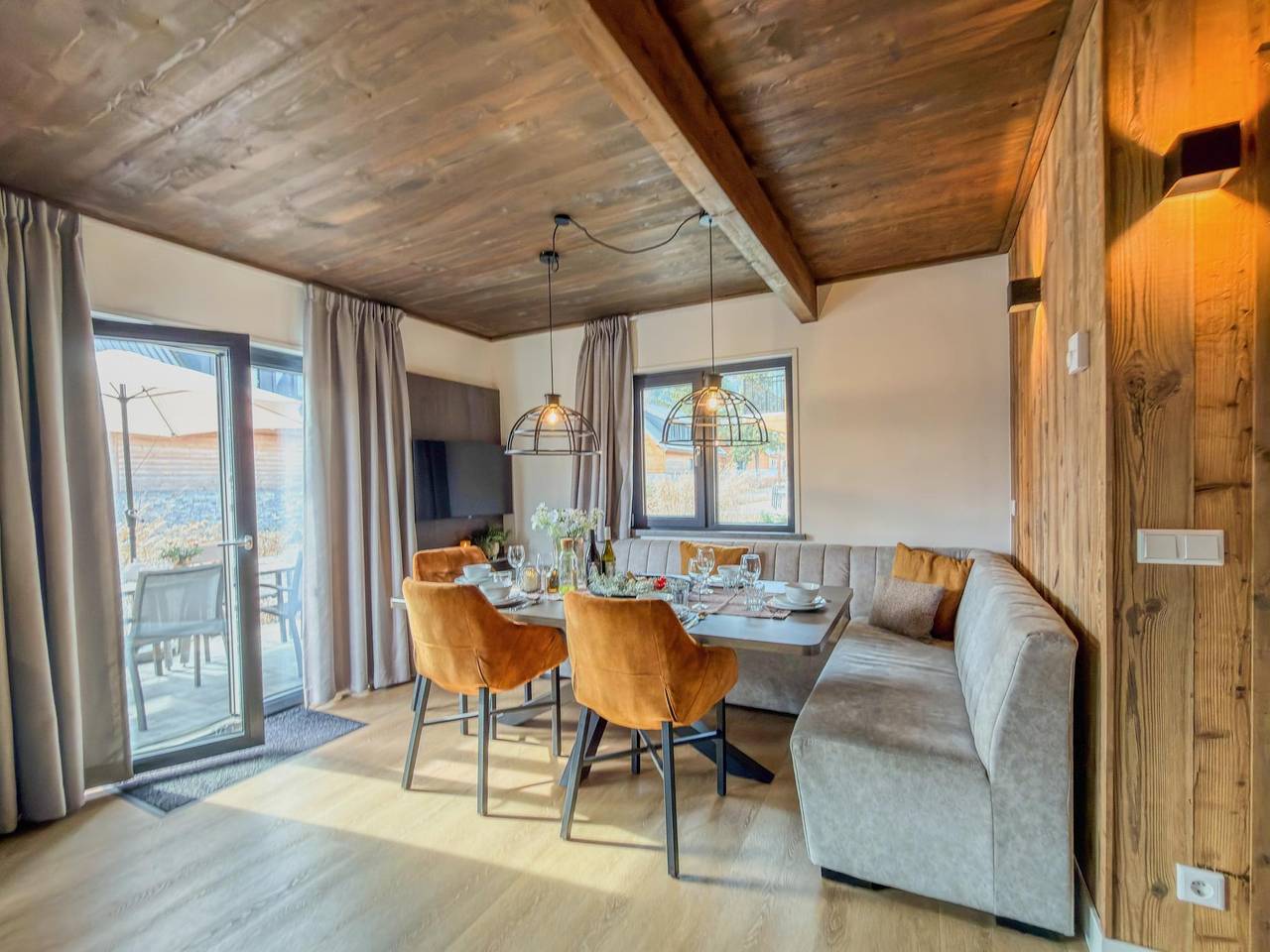 Chalet mit Sauna an einem See nahe Skigebiete in Afritz am See, Villach-Land