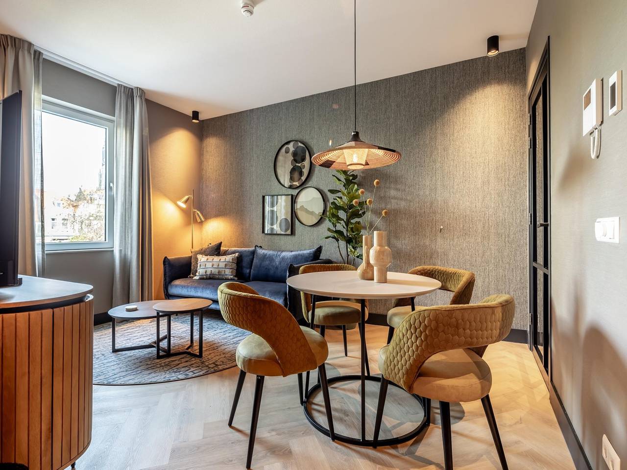 Apartamento entero, Elegante apartamento de 2 dormitorios en Delft. in Delft, Stadsgewest Haaglanden