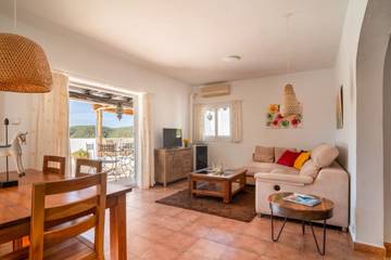 Villa in Sant Josep de sa Talaia, South Ibiza für 5 