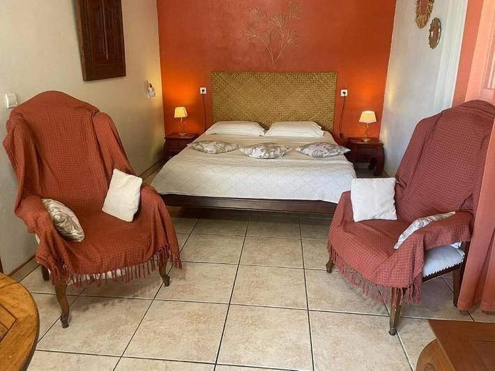 Gîte pour 2 personnes, avec terrasse et piscine à Manapy les Bains - 4