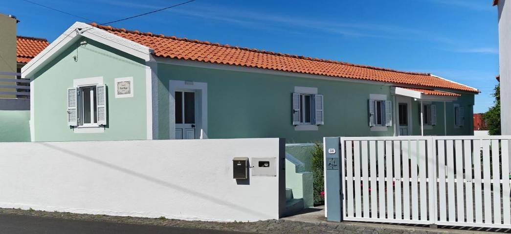 Casa de férias para 5 pessoas, com vista e jardim na Ilha do Pico