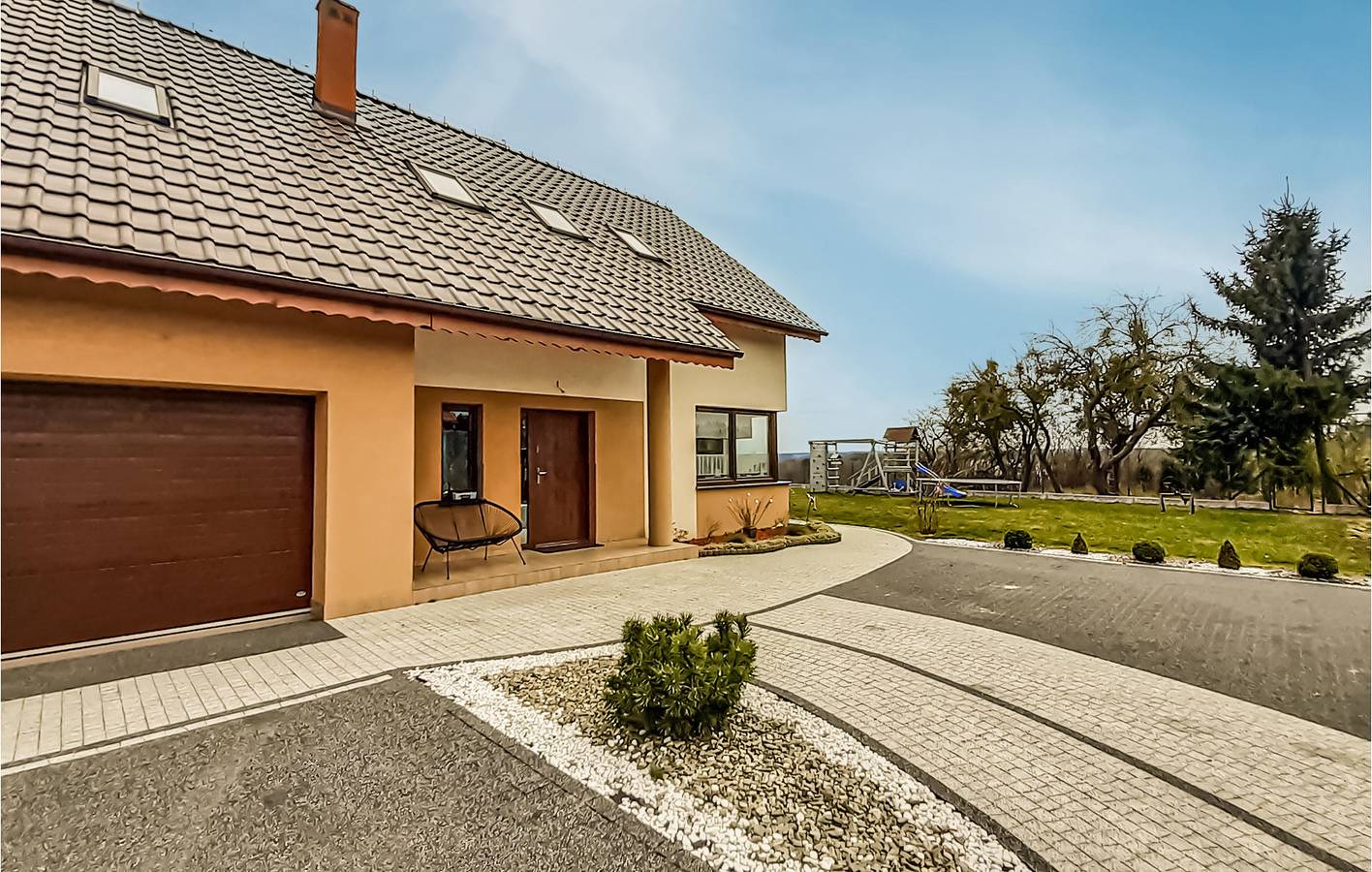 Ferienhaus für 9 Personen mit Garten in Powiat Mrągowski