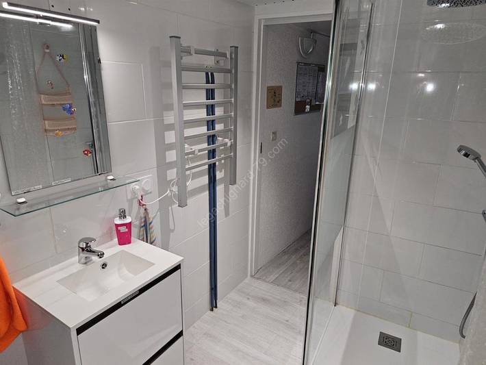 Location de vacances pour 4 personnes, avec jardin, adapté aux familles à Courlay - 2