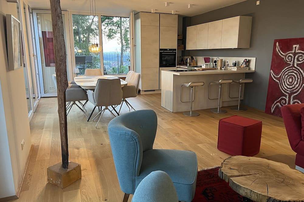 Ganze Wohnung, Luxuswohnung in Villa mit fantastischem Blick in Durlach, Karlsruhe