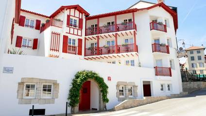 Hôtel pour 2 personnes, avec balcon et vue à Hasparren