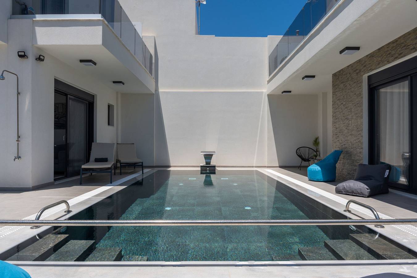 Villa für 6 Personen mit Pool in Kokkini Hani, Iraklio-Heraklion und Umgebung