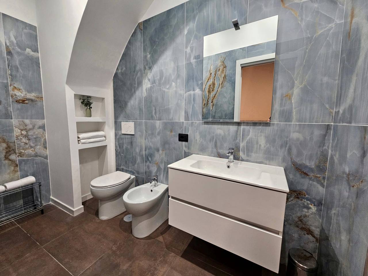Guest House Montegrappa Terrace - Room 4 Deluxe in Civitavecchia, Provincia di Roma