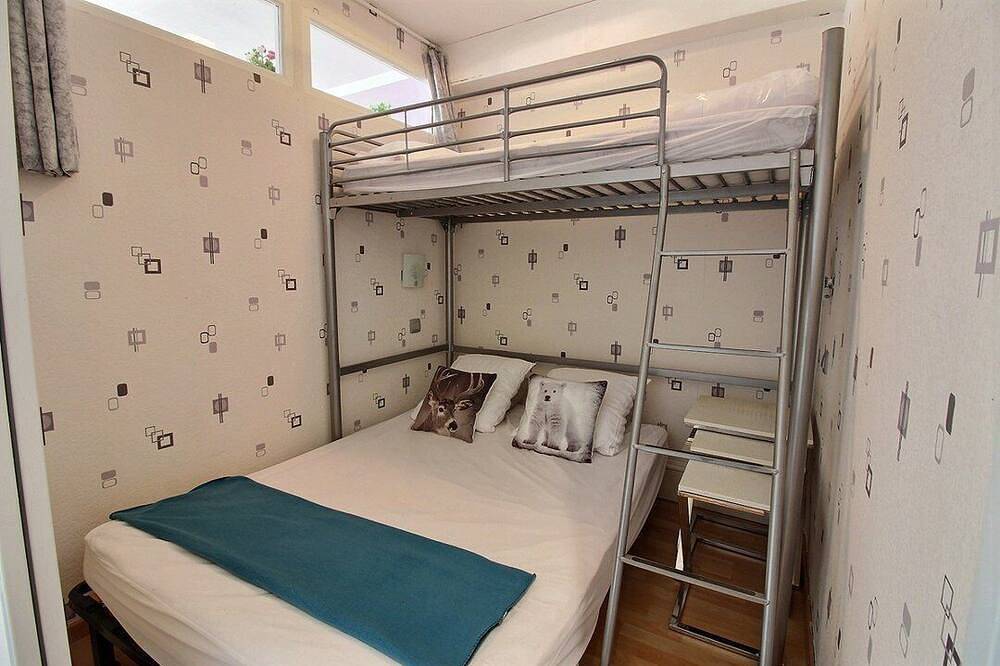 Apartamento entero, Meridien D4 : Pleasant Studio cabin 4th floor sea front, for 3 people max. at... in Hardelot Plage, Neufchâtel-Hardelot