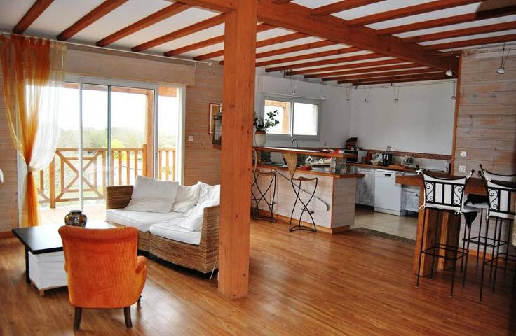 Chambre d’hôte pour 2 personnes, avec terrasse ainsi que vue et jardin