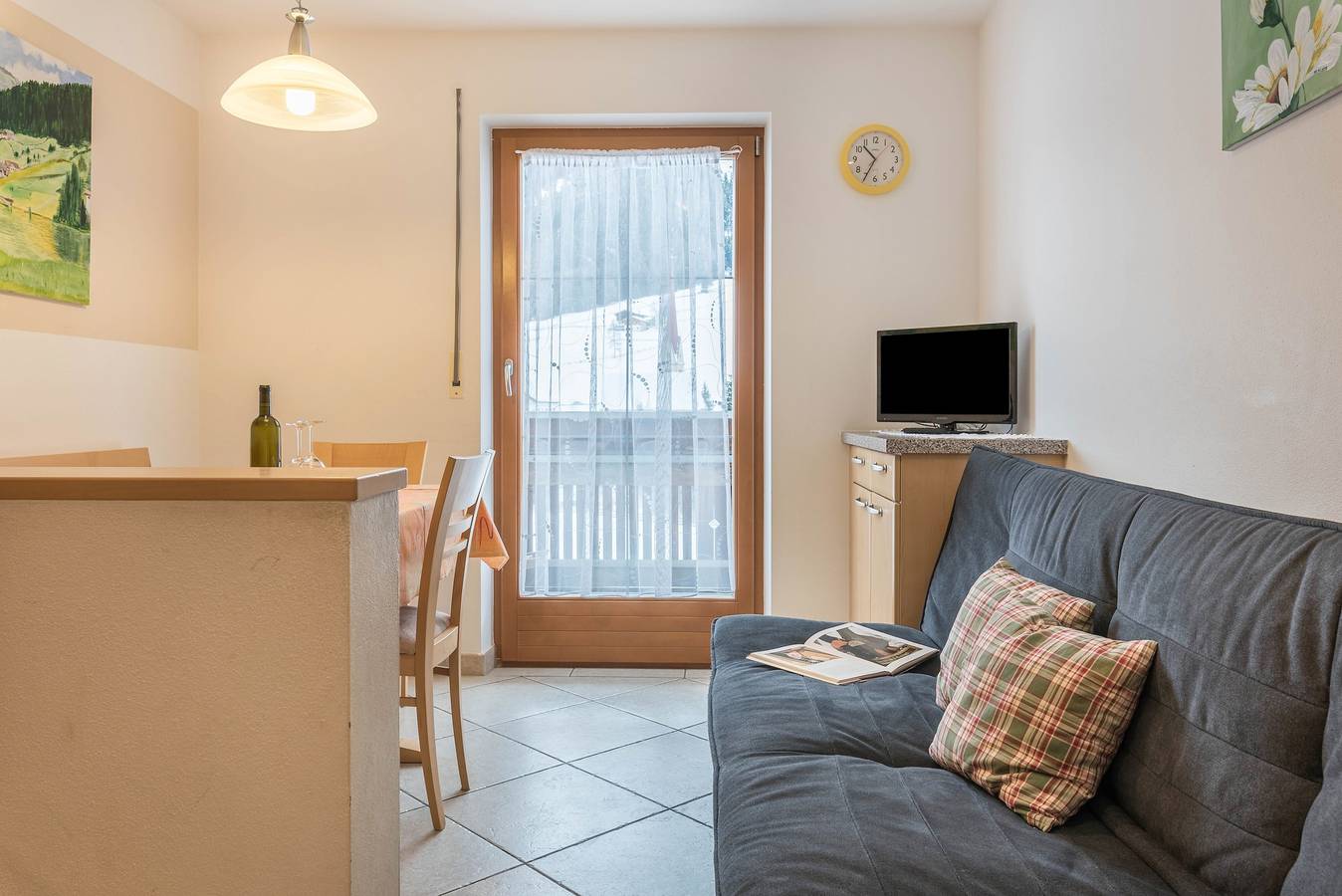 Entire apartment, Apartment "Huterhof Tatschblick" with Mountain View, Balcony & Wi-Fi in Sarnvalley, Sarntal Alps