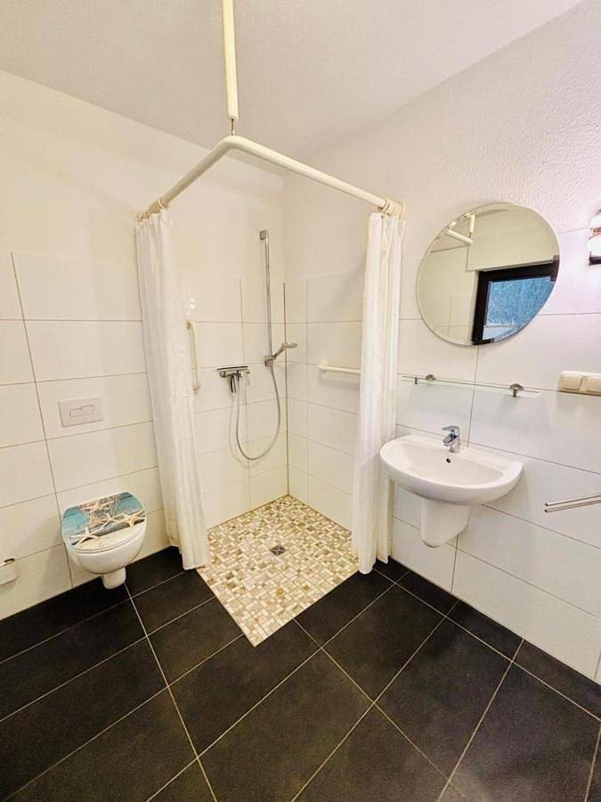 Ferienhaus für 5 Personen, mit Terrasse und Garten in Koserow - 3