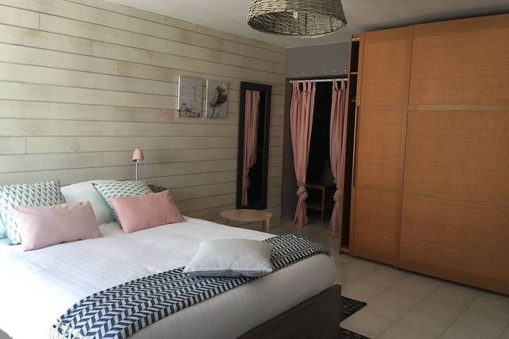 Gîte pour 4 personnes, avec jardin et terrasse à Azay-le-Rideau - 2