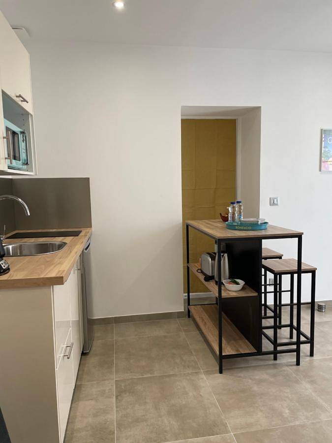Appartement entier, One-Bedroom Apartment in Soyaux, Charente
