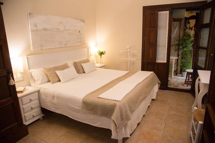 Casa rural con piscina para 17 personas, con jardín además de piscina y vistas en Cantabria - 2