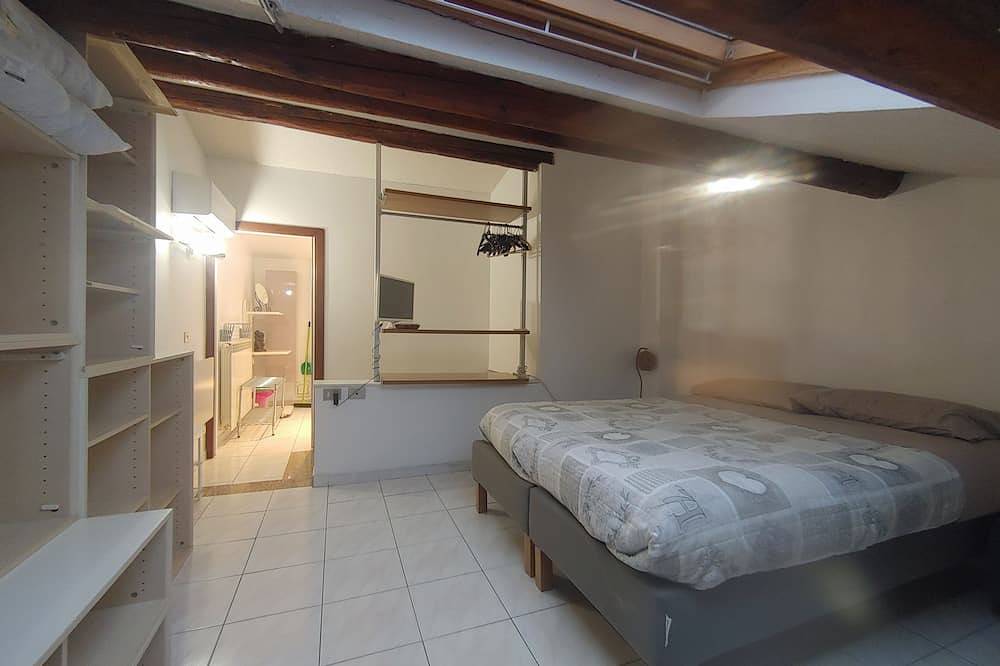 Maison Mare & Monti At the foot of Mount San Bartolo a stone's throw from the beach. in Pesaro, Valle del Metauro