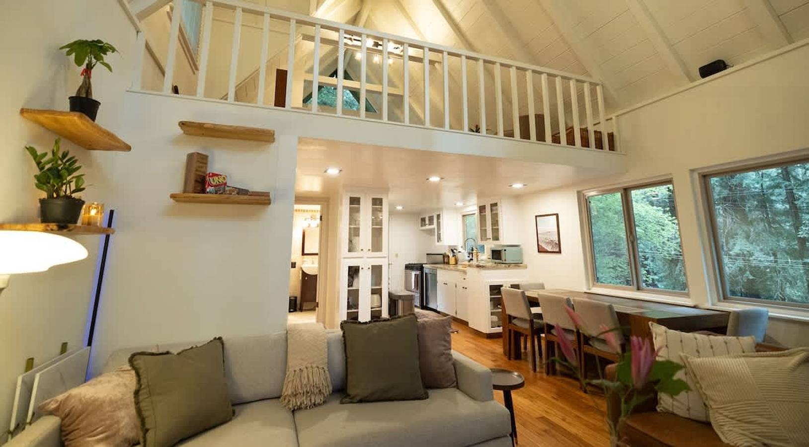 Redwood Treehouse Retreat Near Muir Woods w  Deck in Mill Valley, California North Coast