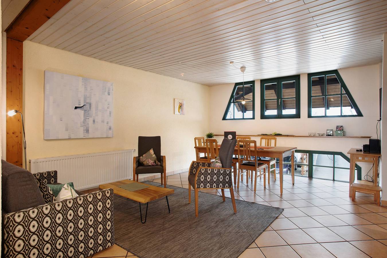 Ganze Wohnung, Ferienwohnung Heustock mit 65qm, max. 4 Personen in Kippenhausen, Immenstaad am Bodensee