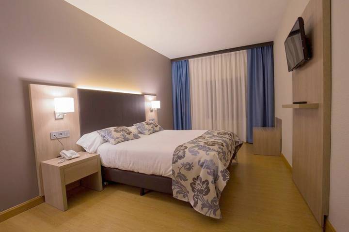 Hôtel pour 2 personnes, avec terrasse et jardin à Aguilar de Campoo - 3