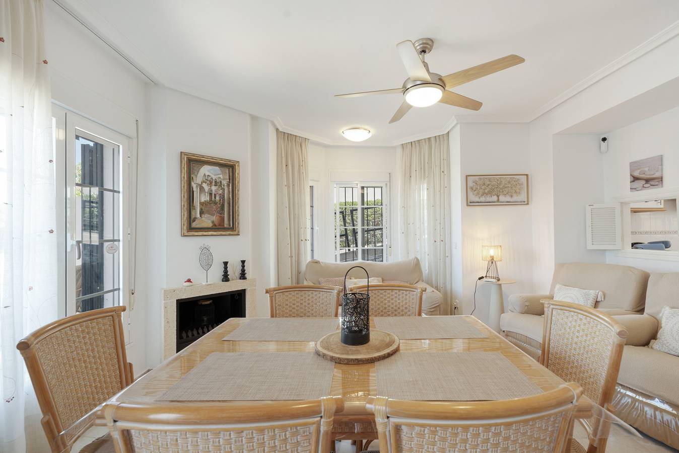 Casa de Férias 'Nouvelle Location Bord De Mer' com Vista Mar, Wi-Fi e Ar Condicionado in Bahia de Casares, Casares