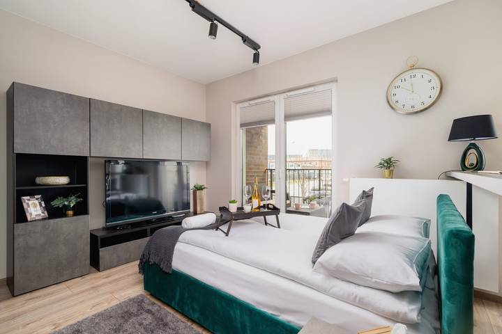 Entire holiday apartment, Elegant Studio on New Estate | Close to Old Town in Cracow, Lesser Poland