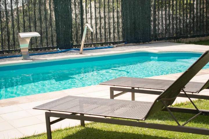 Maison d’hôte pour 2 personnes, avec piscine ainsi que jardin et terrasse en Navarre - 3