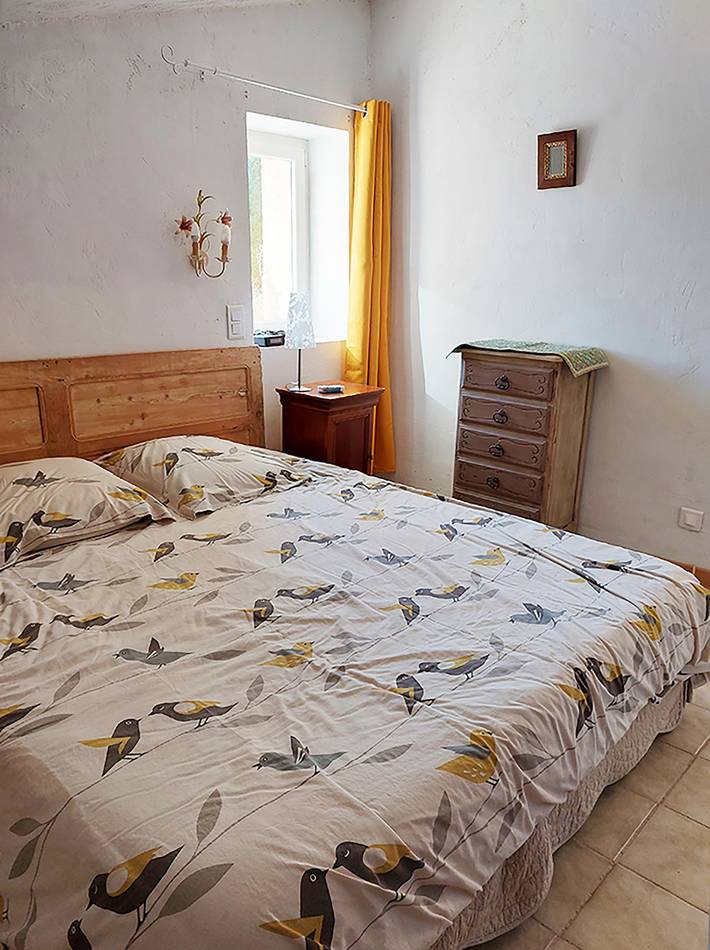 Gîte pour 4 personnes, avec piscine, animaux acceptés à La Tour-d'Aigues - 4