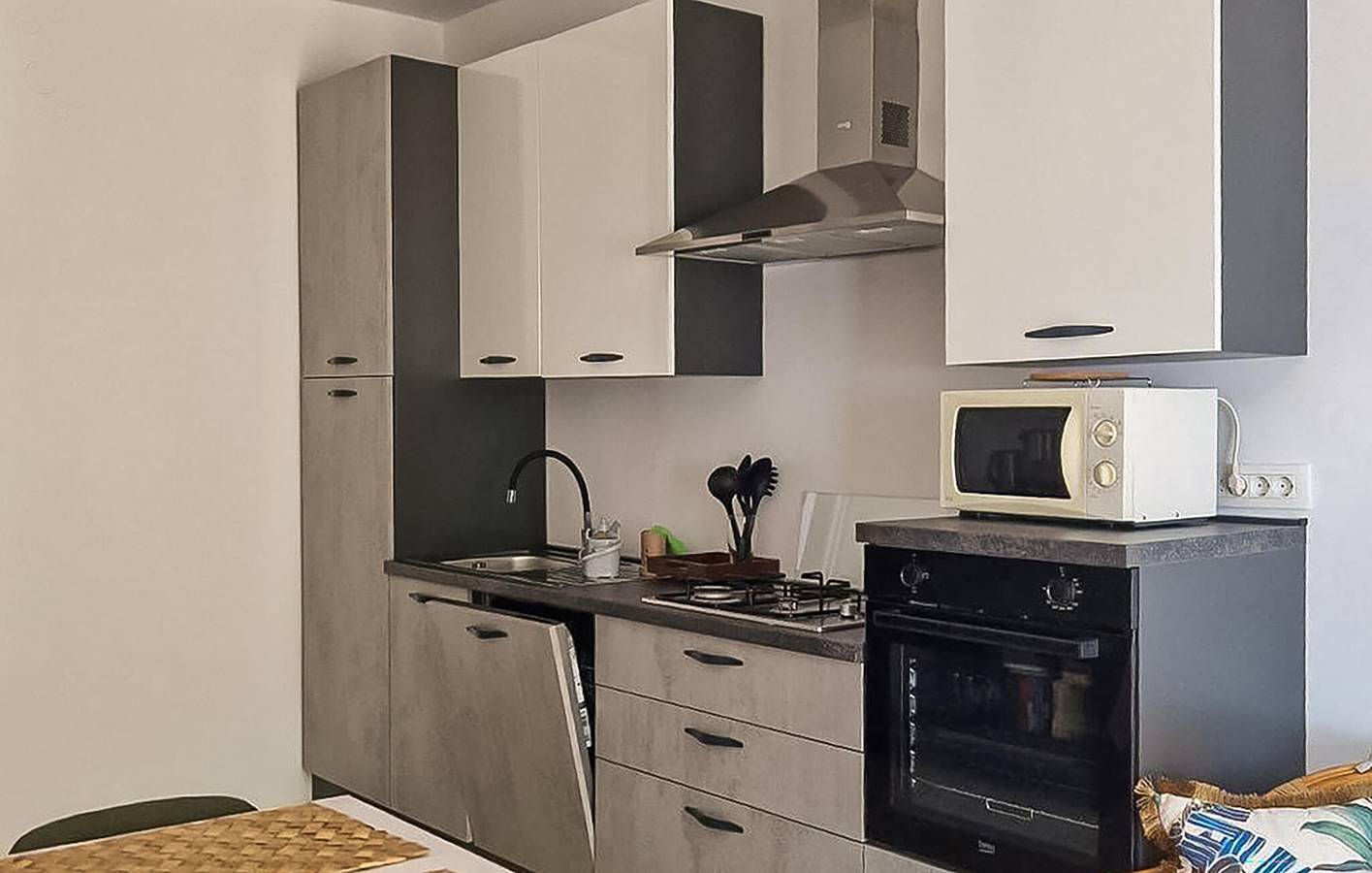 Dom dla 5 osób z taras in Lukovo, Kvarner