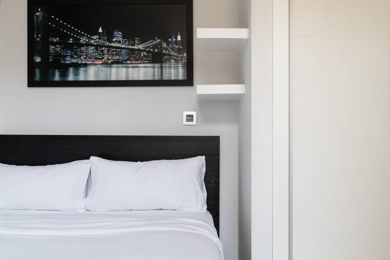 Entire vacation apartment, Pilar de Zaragoza Hab 9 in Madrid, Madrid Province