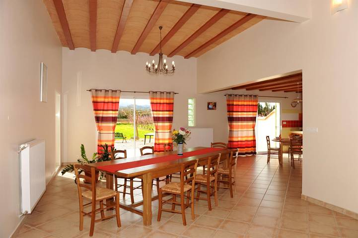Gîte pour 6 personnes, avec terrasse à Thuir - 3