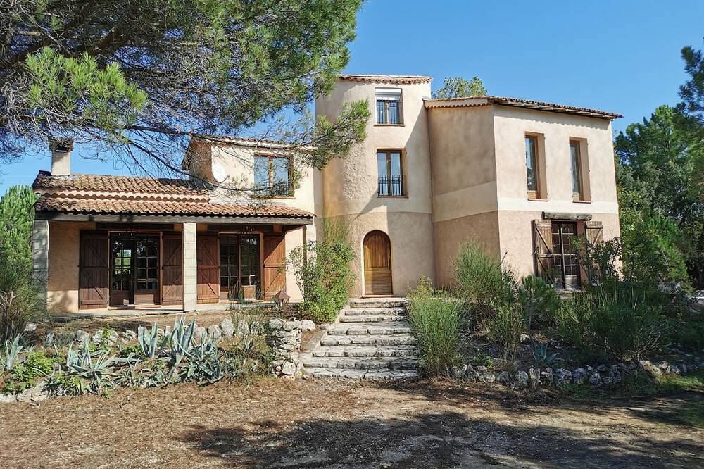 Villa 8 pers, pool & villa south facing, Bagnols-en-F, very beautiful site in Bagnols-en-Forêt, Mediterranean Coast (France)