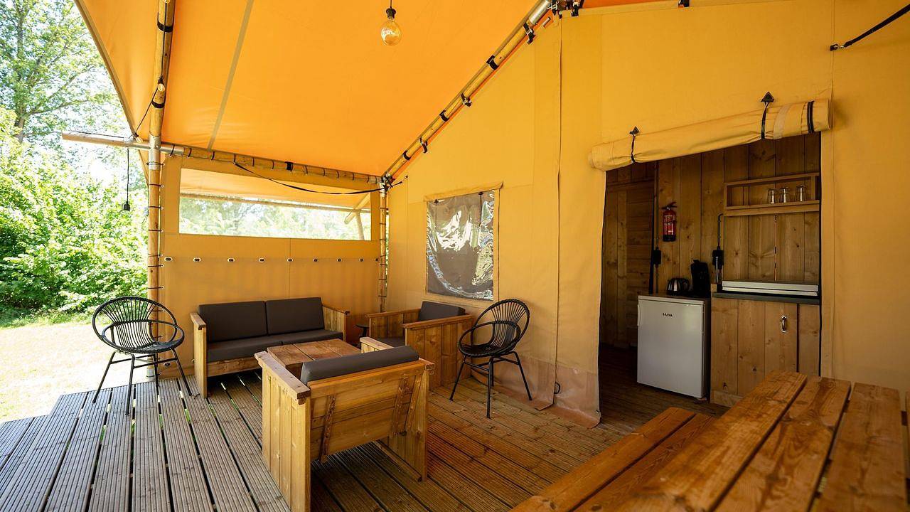 Geheel vakantieappartement, Vakantieappartement voor 4 personen met terras in Borger, Drenthe