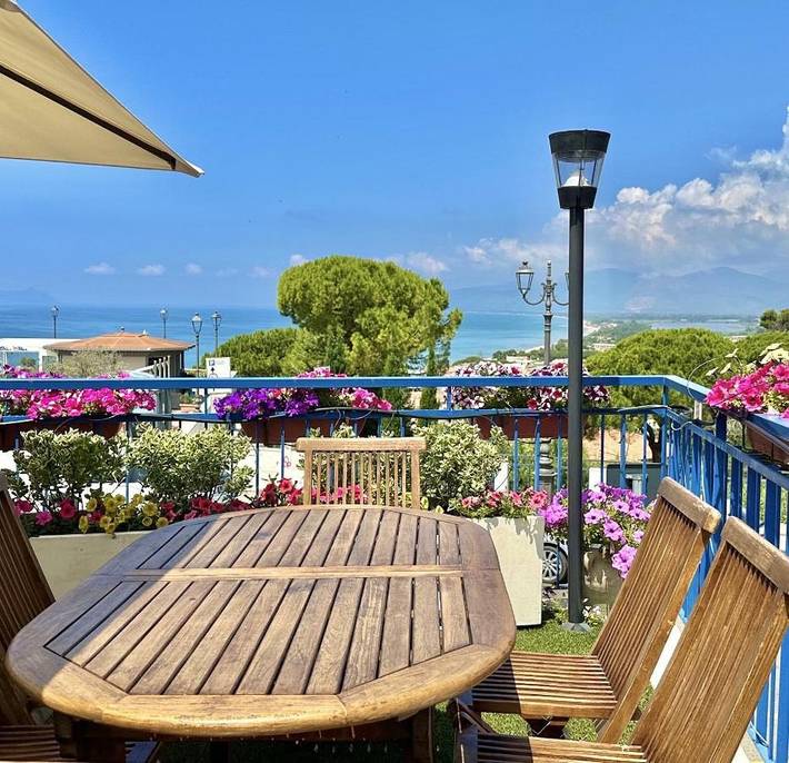 Ferienwohnung für 5 Personen, mit Garten und Balkon in Sperlonga