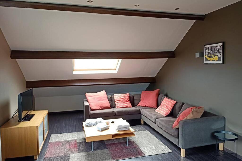 Appartement entier, Ard&d : spacieux Gîte rural - 3 épis / 6 personnes in Namur, Région de Namur