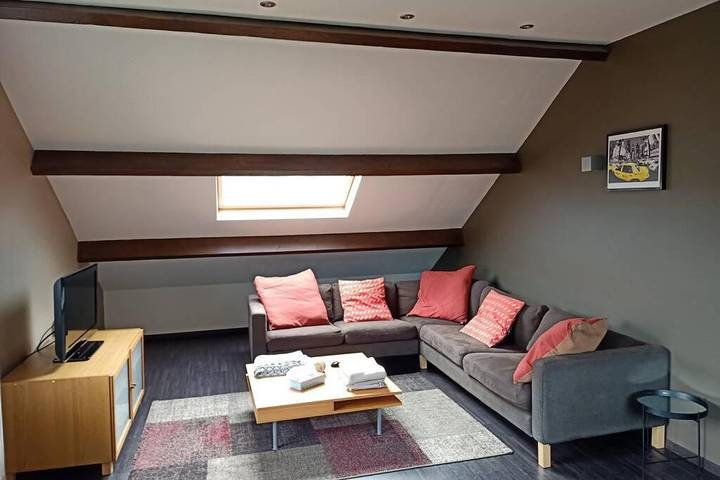 Gîte pour 6 personnes, avec jardin à Namur