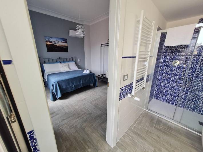 B&b voor 8 personen, met terras en uitzicht in Salerno