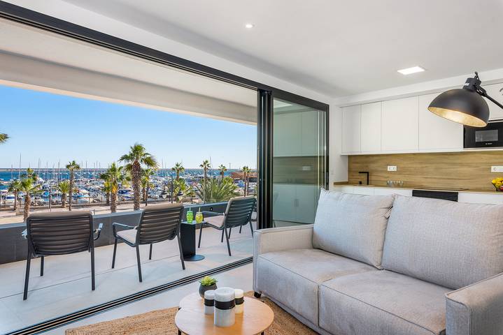 Holiday apartment for 8 people, with garden - 1