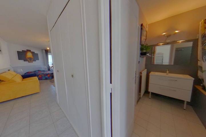 Ganze Wohnung, Studio mit Meerblick, WLAN, für 4 Personen in Larmor-Plage in Larmor-Plage, Côte des Mégalithes