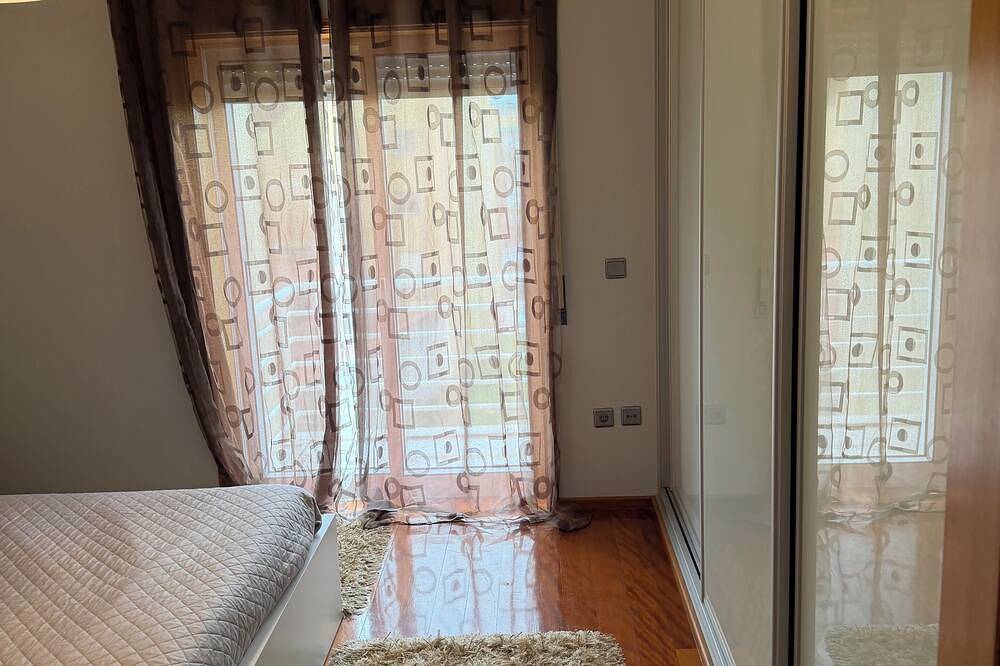 Ganze Wohnung, Strandapartment in geschlossener Privatwohnung (mit 2 Swimmingpools) in Esmoriz, Aveiro Distrikt