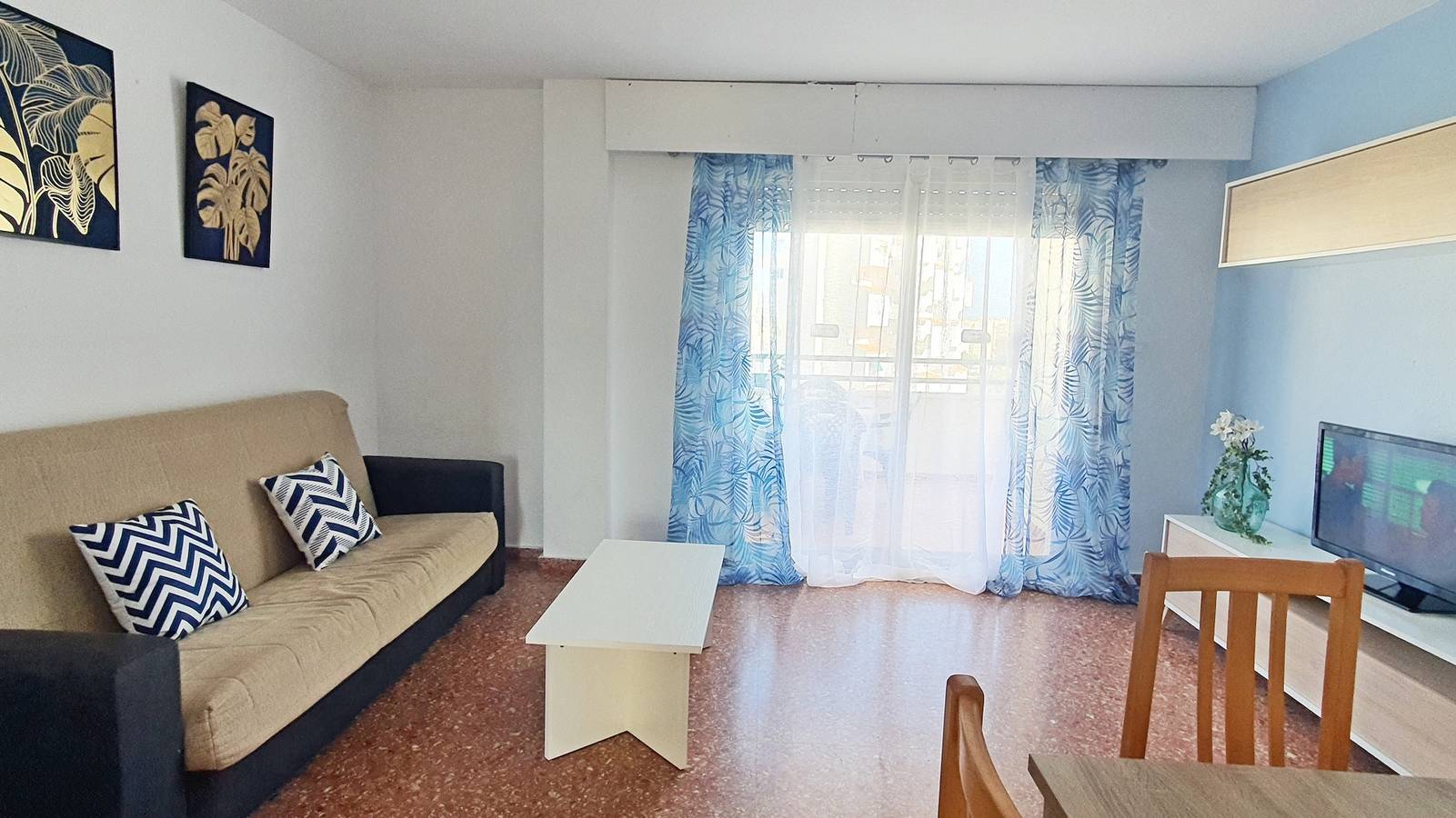 Apartamento entero, Apartamento de vacaciones para 7 personas con balcón in Playa de Gandía, Costa de Valencia