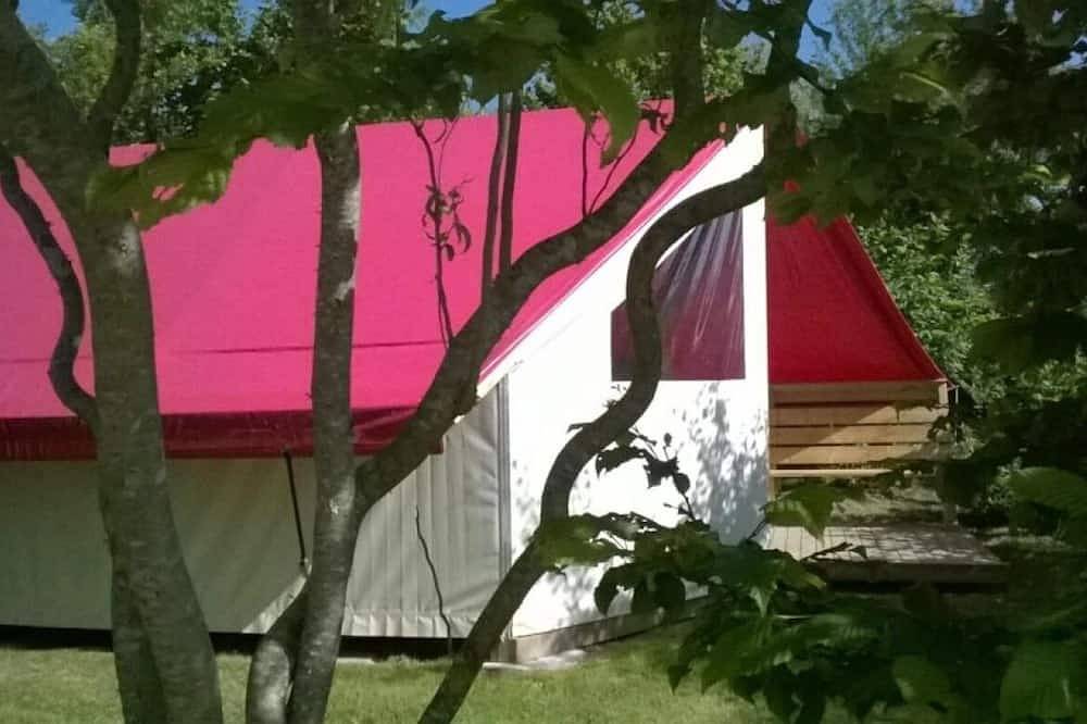 Zecamping 4* piscine couverte chiens acceptés tente Bbq 21m2 5 pers in Apremont, Vallée de la Loire