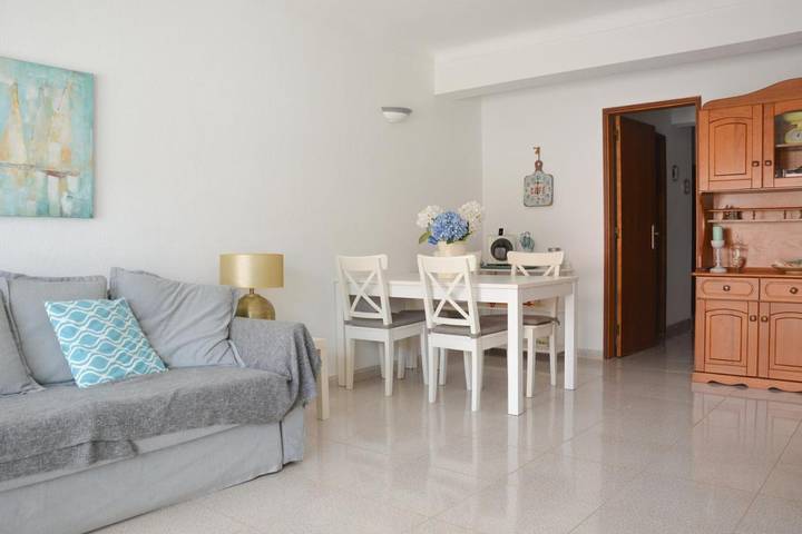 Apartamento de vacaciones para 6 personas, con vistas y balcón - 1