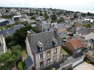 Gîte pour 2 personnes, avec jardin et vue à Saint-Pair-sur-Mer