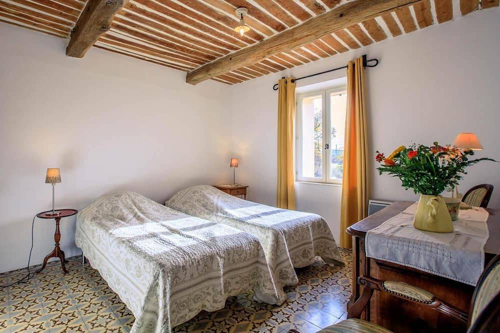 La Bastide Emilia - Saint-Antonin-du-Var in Saint-Antonin-du-Var, Brignoles Region