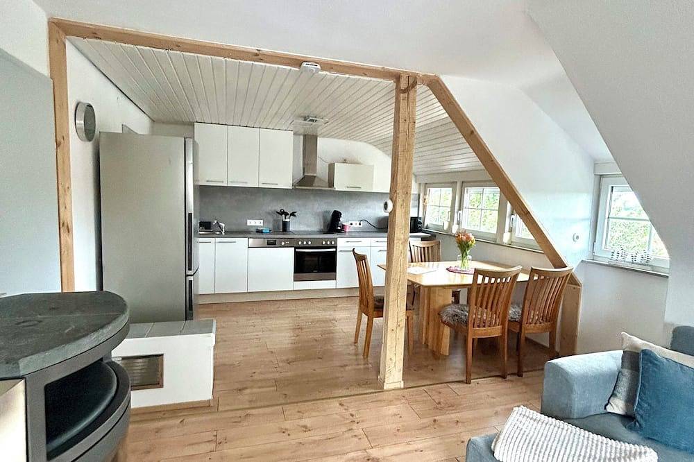 Ganze Wohnung, Auszeit - Altbauwohnung mit Charme in Ellwangen an d. Jagst in Ellwangen, Erlebnisregion Ostalb region