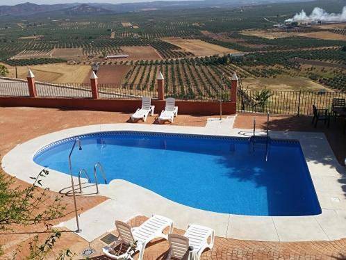 Casa rural para 11 personas, con Balcón y Terraza además de Jardín y Piscina en Aldeaquemada - 2