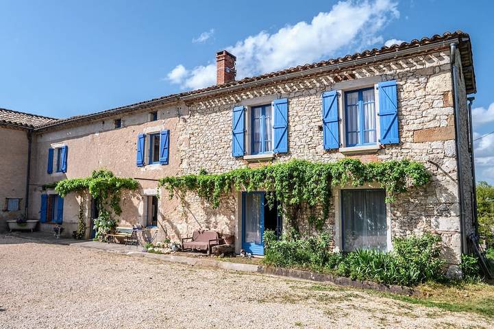 Agriturismo pour 25 personnes, avec sauna ainsi que jacuzzi et jardin, animaux acceptés - 1