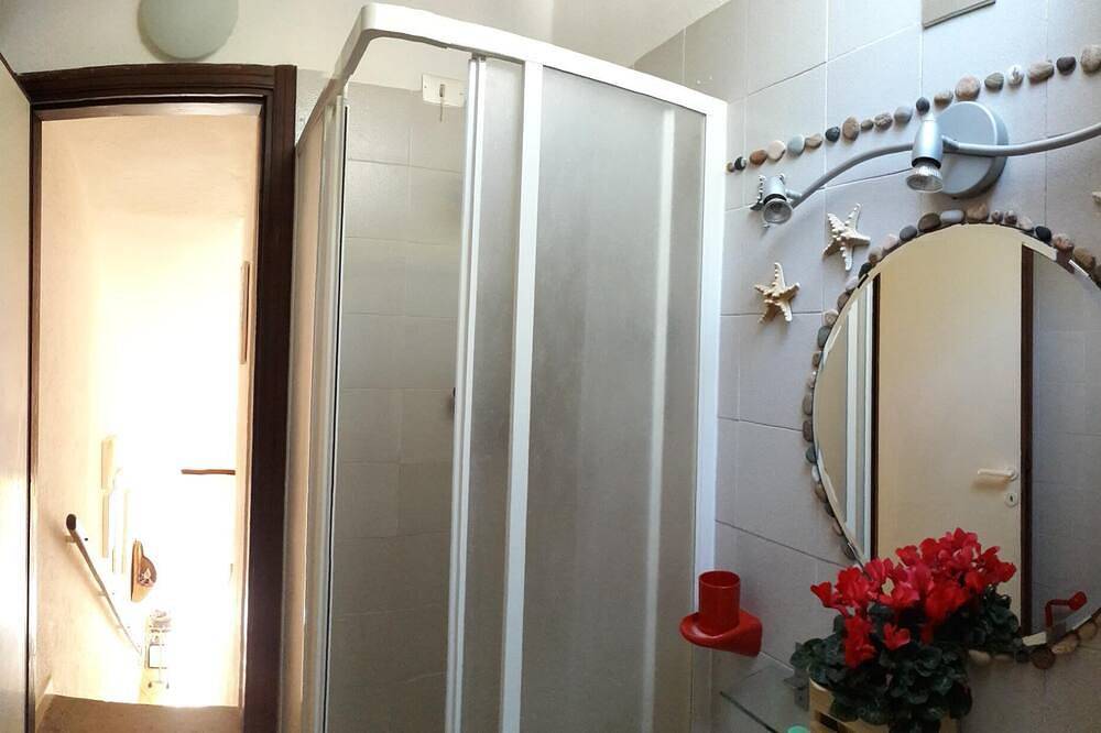 Villa with garden surrounded by greenery a stone's throw from the sea in Santa Margherita di Pula, Pula region